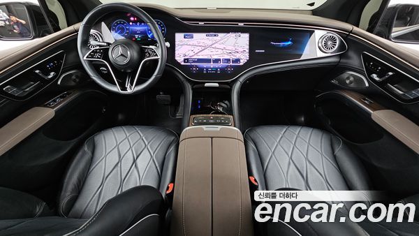 Mercedes-Benz EQS 2023, фото 10
