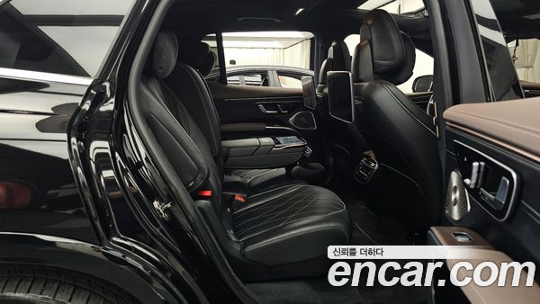 Mercedes-Benz EQS 2023, фото 18