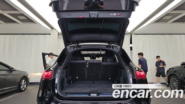 Mercedes-Benz EQS 2023, фото 26
