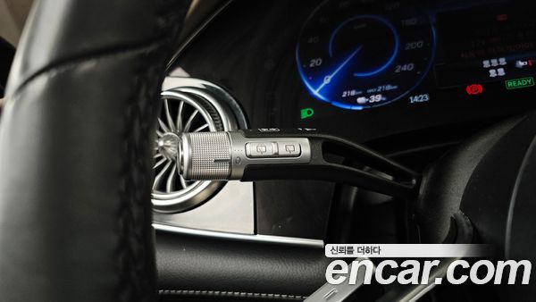 Mercedes-Benz EQS 2023, фото 32