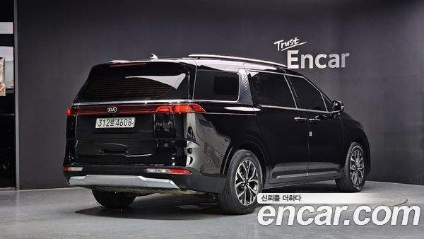 Kia Carnival 2021, фото 2