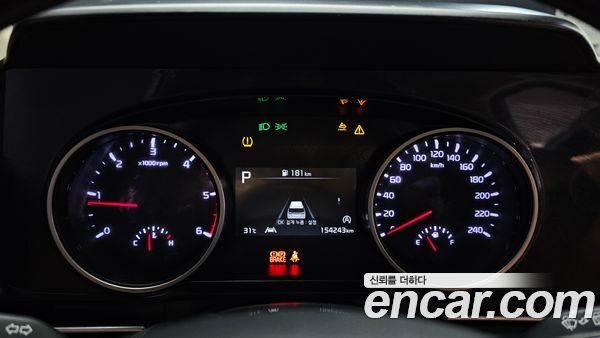 Kia Carnival 2021, фото 11