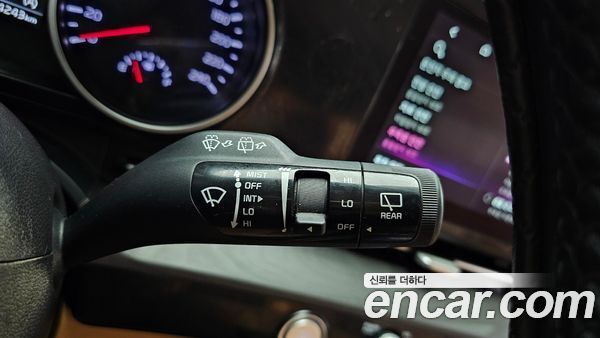 Kia Carnival 2021, фото 27