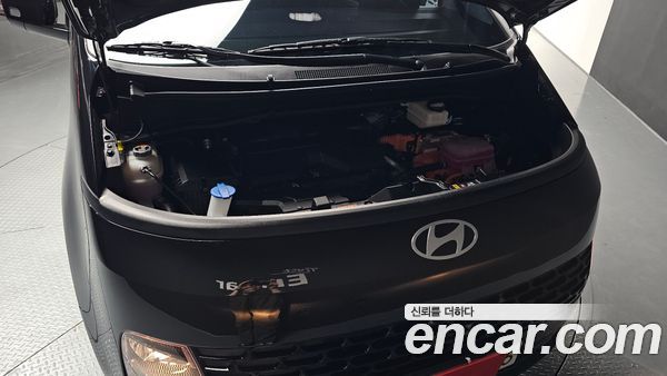 Hyundai Staria 2025, фото 6