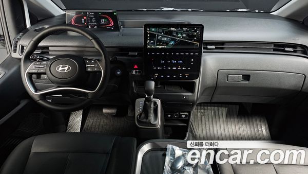 Hyundai Staria 2025, фото 7