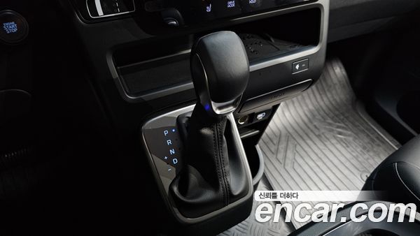 Hyundai Staria 2025, фото 9