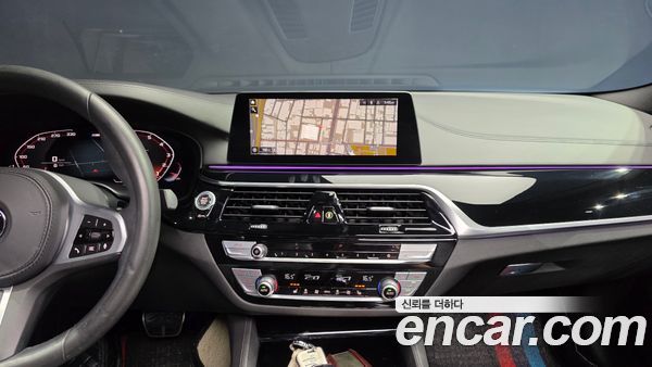 BMW 5 Series 2020, фото 16