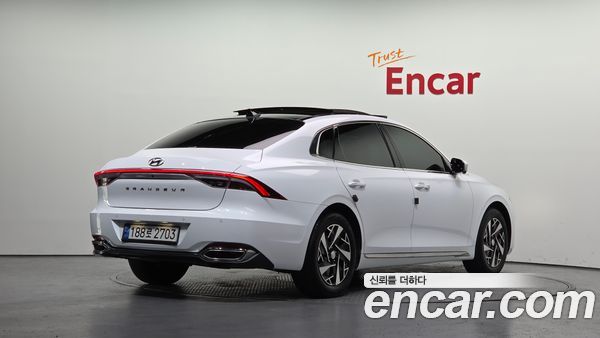 Hyundai Grandeur 2023, фото 2