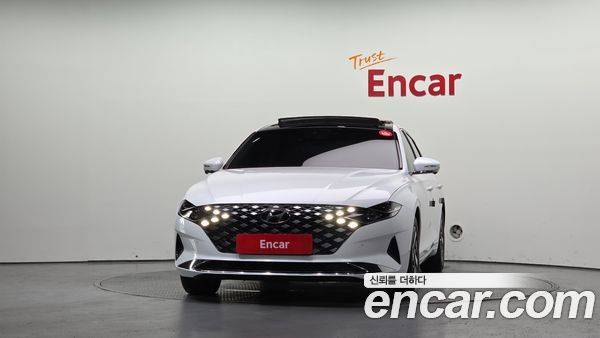 Hyundai Grandeur 2023, фото 3
