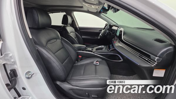 Hyundai Grandeur 2023, фото 13
