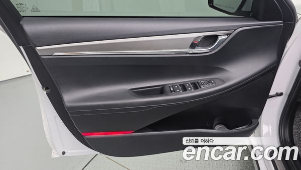 Hyundai Grandeur 2023, фото 14