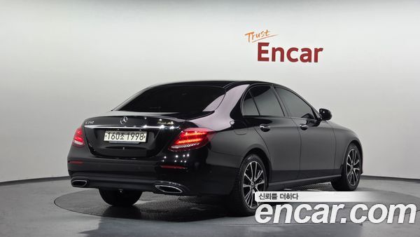 Mercedes-Benz E-Class 2020, фото 2