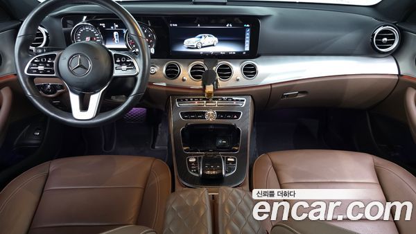 Mercedes-Benz E-Class 2020, фото 10