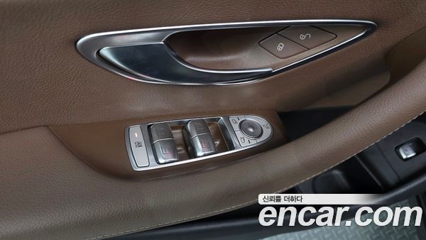 Mercedes-Benz E-Class 2020, фото 29