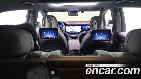 Mercedes-Benz EQS 2023, фото 35