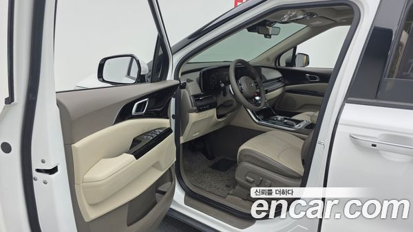 Kia Carnival 2021, фото 10
