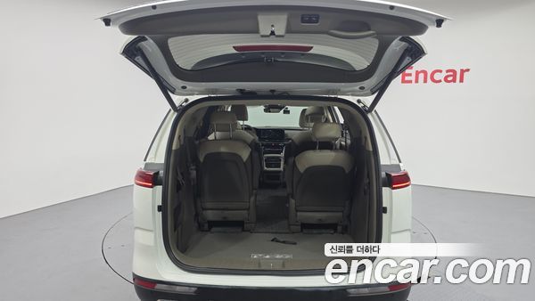 Kia Carnival 2021, фото 20