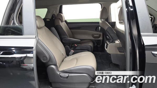 Kia Carnival 2025, фото 17