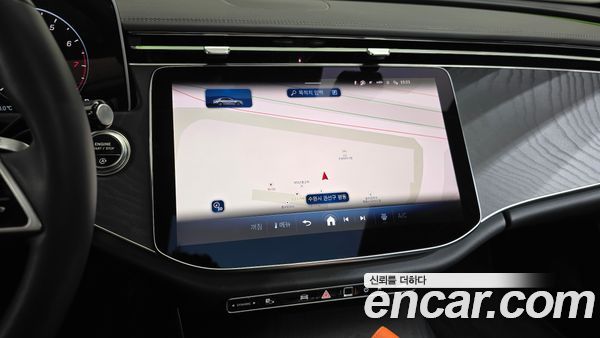 Mercedes-Benz E-Class 2026, фото 18