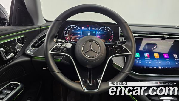 Mercedes-Benz E-Class 2026, фото 19