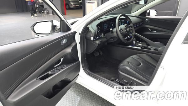 Hyundai Elantra 2024, фото 13