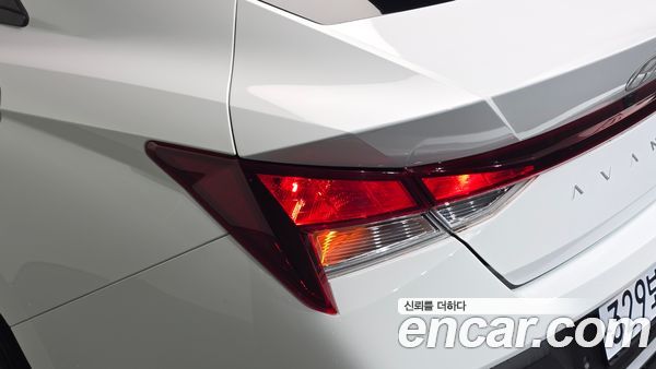 Hyundai Elantra 2024, фото 9