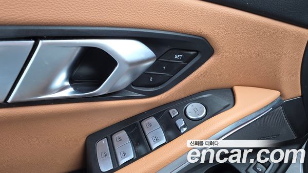 BMW 3 Series 2024, фото 34