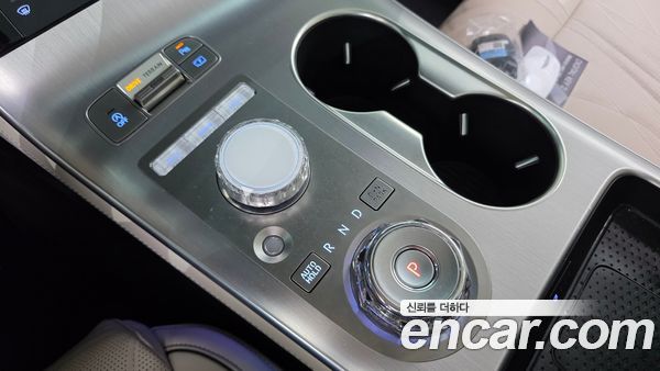 Genesis GV70 2025, фото 9