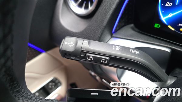 Mercedes-Benz EQB 2026, фото 18