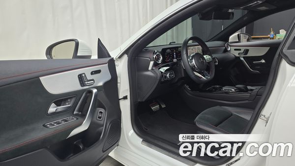 Mercedes-Benz CLA 2023, фото 12