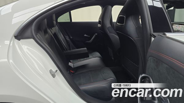 Mercedes-Benz CLA 2023, фото 16