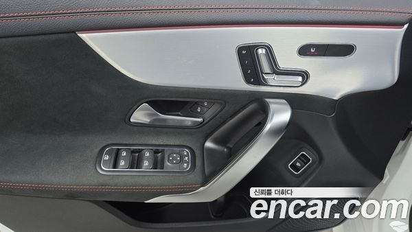 Mercedes-Benz CLA 2023, фото 23