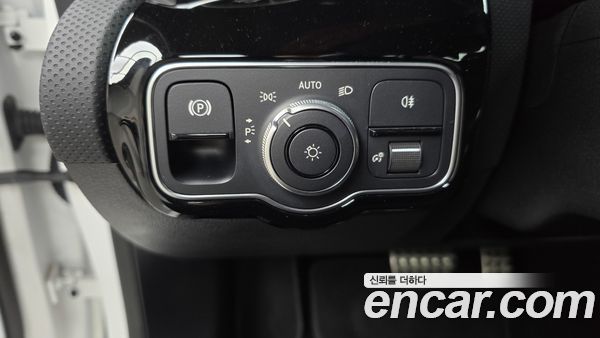 Mercedes-Benz CLA 2023, фото 25