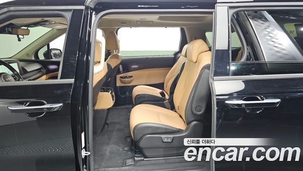 Kia Carnival 2022, фото 17