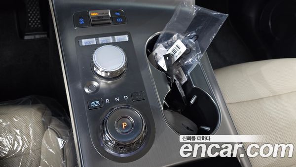 Genesis GV70 2025, фото 12