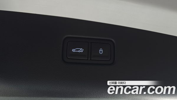 Genesis GV70 2025, фото 21