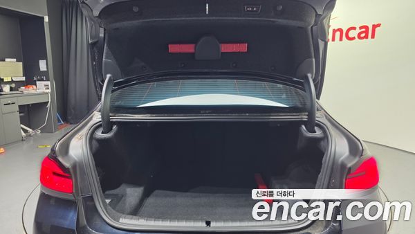 BMW 5 Series 2022, фото 20