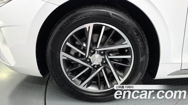 Hyundai Grandeur 2022, фото 5