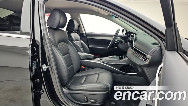 Hyundai Grandeur 2022, фото 12