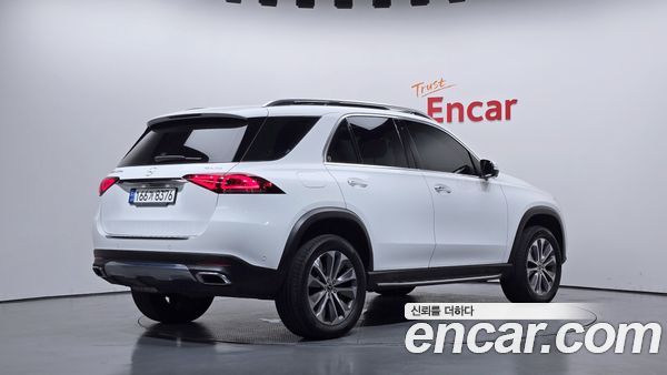 Mercedes-Benz GLE 2022, фото 2