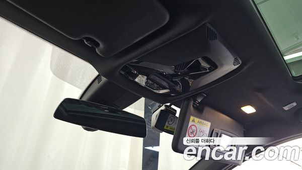 BMW 1 Series 2022, фото 24