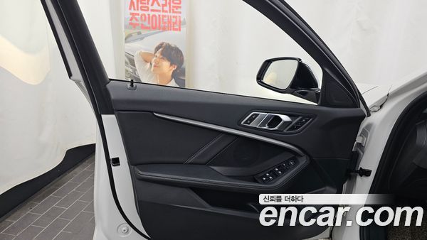 BMW 1 Series 2022, фото 14