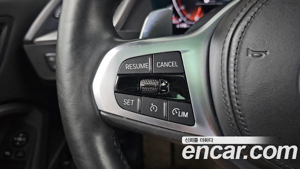 BMW 1 Series 2022, фото 33