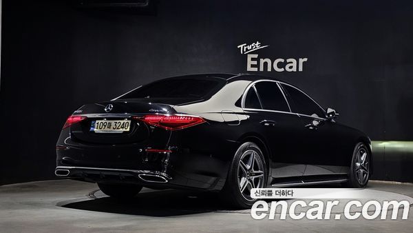 Mercedes-Benz S-Class 2022, фото 2