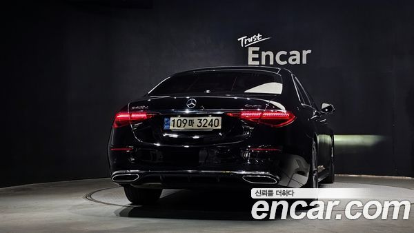 Mercedes-Benz S-Class 2022, фото 4
