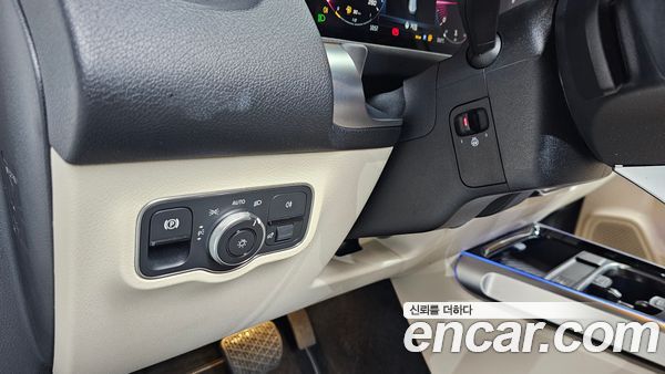 Mercedes-Benz GLB 2024, фото 34