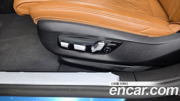 BMW 7 Series 2021, фото 31