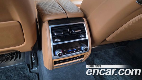 BMW 7 Series 2021, фото 34