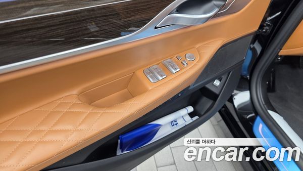 BMW 7 Series 2021, фото 35