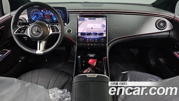 Mercedes-Benz EQE 2024, фото 10